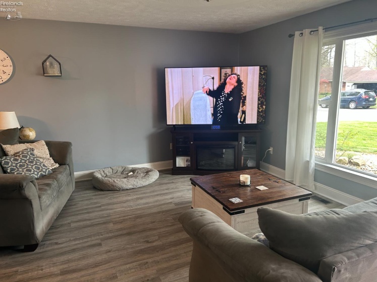 40 Crestwood Drive, Willard, 44890, 3 Bedrooms Bedrooms, ,3 BathroomsBathrooms,Residential,For Sale,Crestwood,20261368