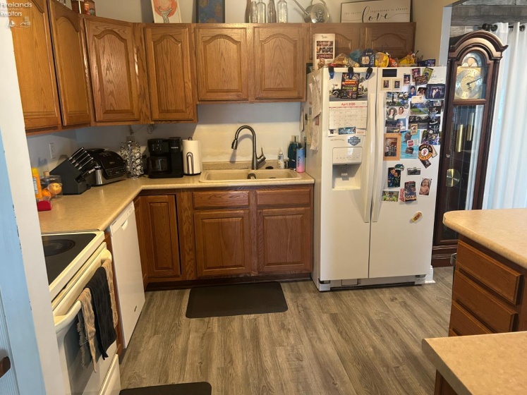 40 Crestwood Drive, Willard, 44890, 3 Bedrooms Bedrooms, ,3 BathroomsBathrooms,Residential,For Sale,Crestwood,20261368