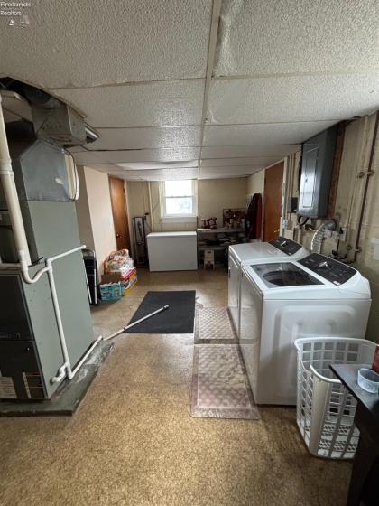 40 Crestwood Drive, Willard, 44890, 3 Bedrooms Bedrooms, ,3 BathroomsBathrooms,Residential,For Sale,Crestwood,20261368