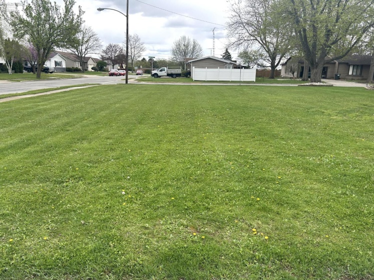 40 Crestwood Drive, Willard, 44890, 3 Bedrooms Bedrooms, ,3 BathroomsBathrooms,Residential,For Sale,Crestwood,20261368