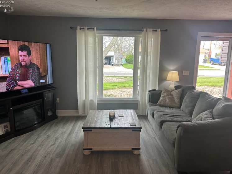 40 Crestwood Drive, Willard, 44890, 3 Bedrooms Bedrooms, ,3 BathroomsBathrooms,Residential,For Sale,Crestwood,20261368