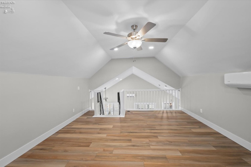 545 Lakeshore Drive, Port Clinton, 43452, 3 Bedrooms Bedrooms, ,2 BathroomsBathrooms,Residential,For Sale,Lakeshore,20261375