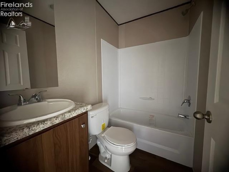 1121 Clayberg Road, Greenwich, 44837, 3 Bedrooms Bedrooms, ,2 BathroomsBathrooms,Residential,For Sale,Clayberg,20261360