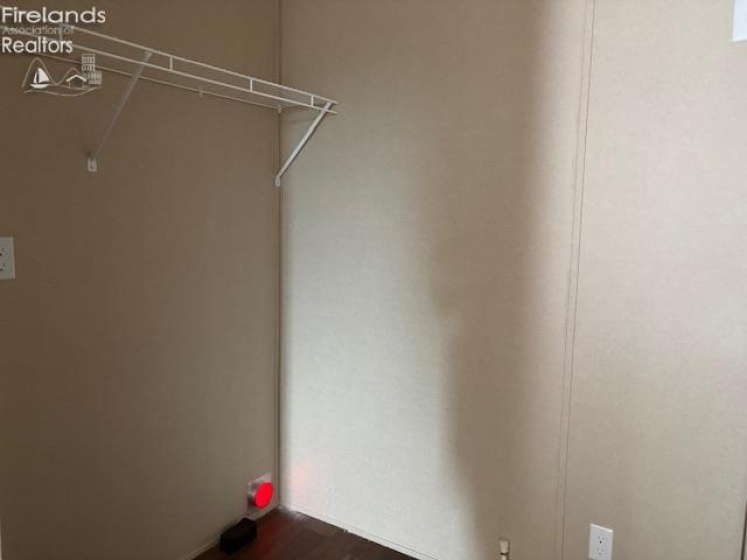 1121 Clayberg Rd, Greenwich, 44837, 3 Bedrooms Bedrooms, ,2 BathroomsBathrooms,Residential,For Sale,Clayberg Rd,20261358