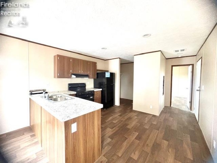 1121 Clayberg Rd, Greenwich, 44837, 3 Bedrooms Bedrooms, ,2 BathroomsBathrooms,Residential,For Sale,Clayberg Rd,20261358