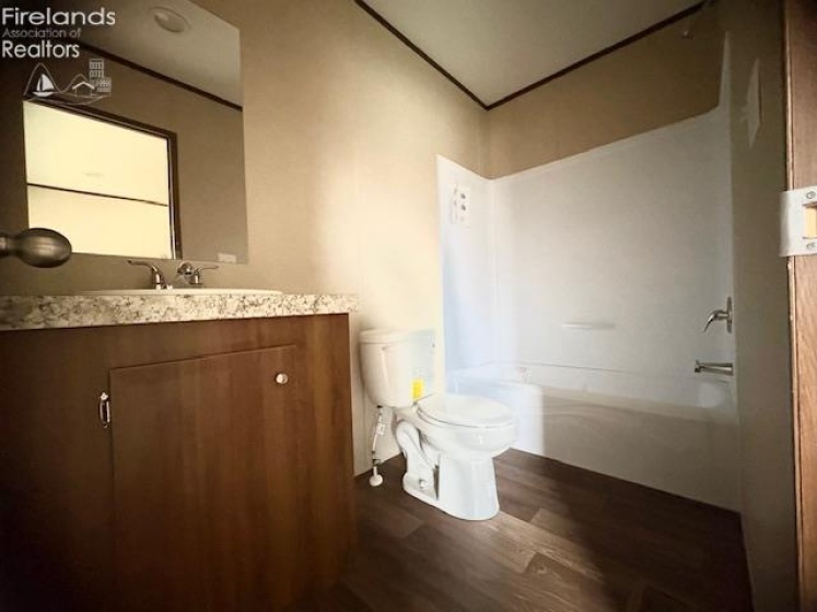 1121 Clayberg Rd, Greenwich, 44837, 3 Bedrooms Bedrooms, ,2 BathroomsBathrooms,Residential,For Sale,Clayberg Rd,20261358