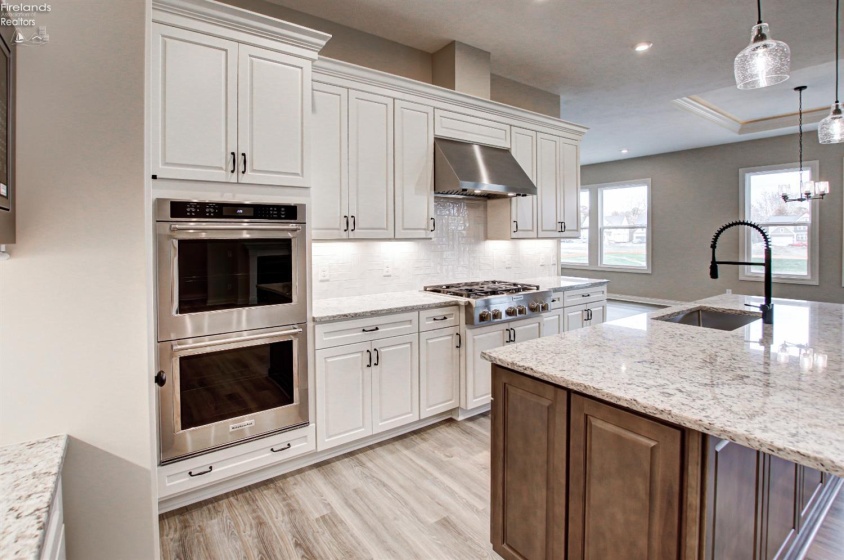 5843 Marcella Way, North Ridgeville, 44039, 3 Bedrooms Bedrooms, ,4 BathroomsBathrooms,Residential,For Sale,Marcella,20261376