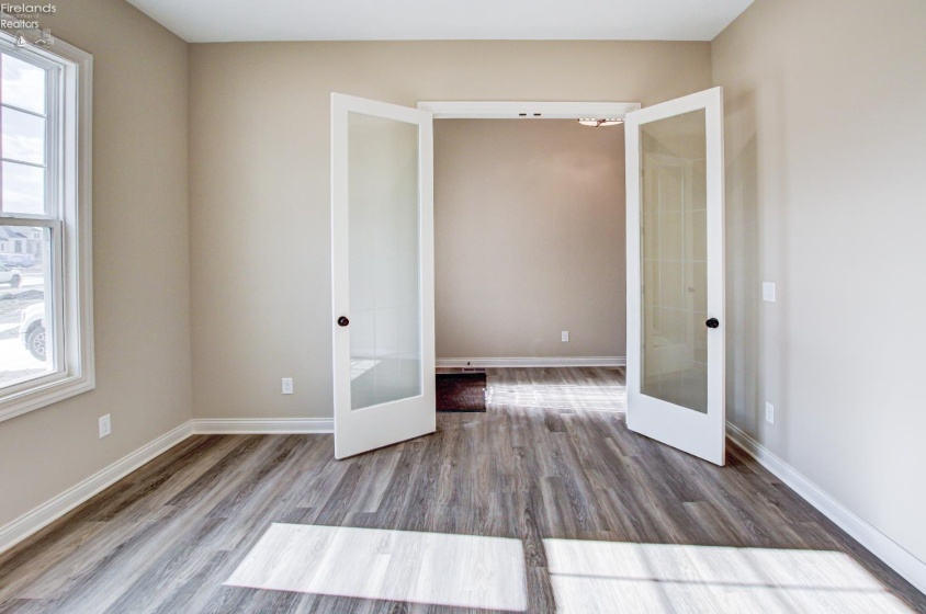 5843 Marcella Way, North Ridgeville, 44039, 3 Bedrooms Bedrooms, ,4 BathroomsBathrooms,Residential,For Sale,Marcella,20261376