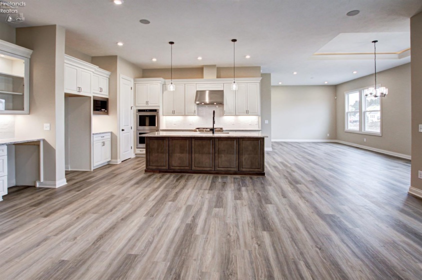 5843 Marcella Way, North Ridgeville, 44039, 3 Bedrooms Bedrooms, ,4 BathroomsBathrooms,Residential,For Sale,Marcella,20261376