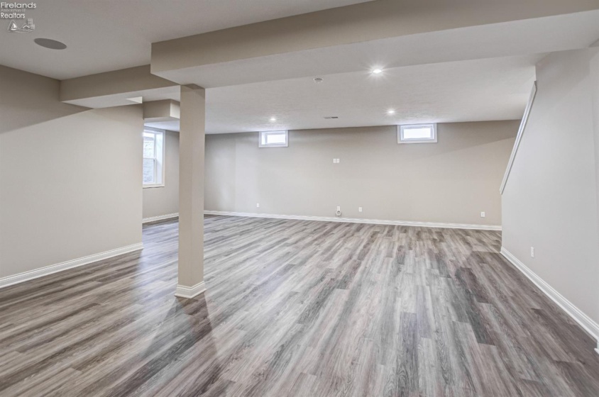 5843 Marcella Way, North Ridgeville, 44039, 3 Bedrooms Bedrooms, ,4 BathroomsBathrooms,Residential,For Sale,Marcella,20261376