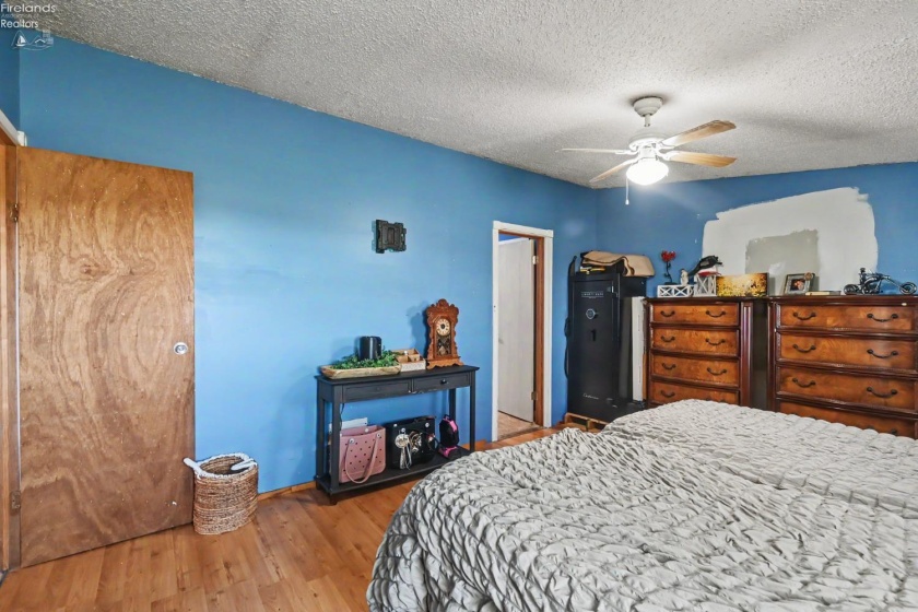 2068 Crescent Road, Greenwich, 44837, 4 Bedrooms Bedrooms, ,2 BathroomsBathrooms,Residential,For Sale,Crescent,20261373