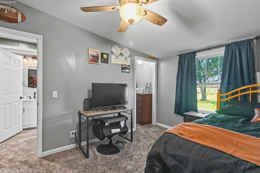 2068 Crescent Road, Greenwich, 44837, 4 Bedrooms Bedrooms, ,2 BathroomsBathrooms,Residential,For Sale,Crescent,20261373