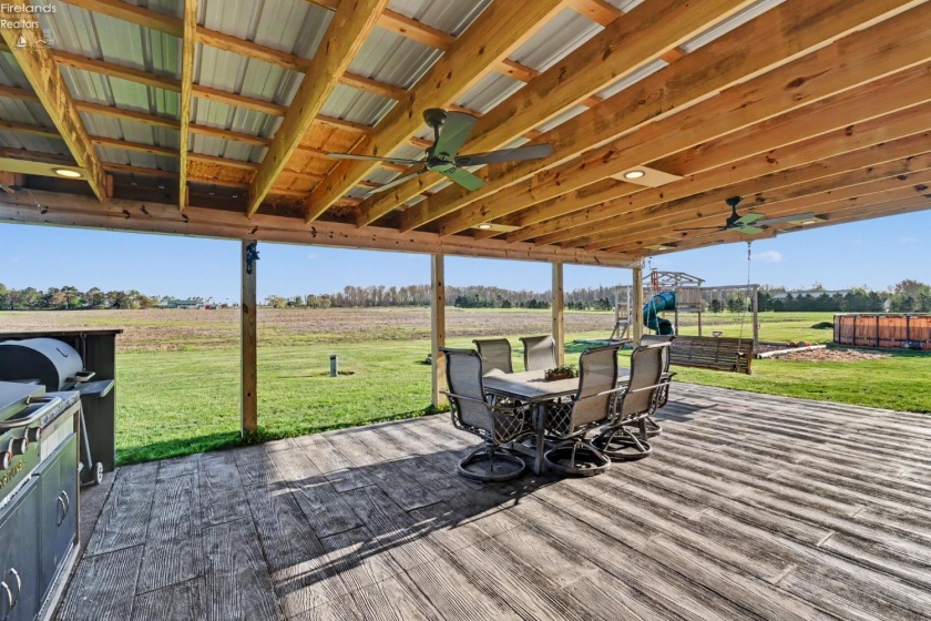 2068 Crescent Road, Greenwich, 44837, 4 Bedrooms Bedrooms, ,2 BathroomsBathrooms,Residential,For Sale,Crescent,20261373