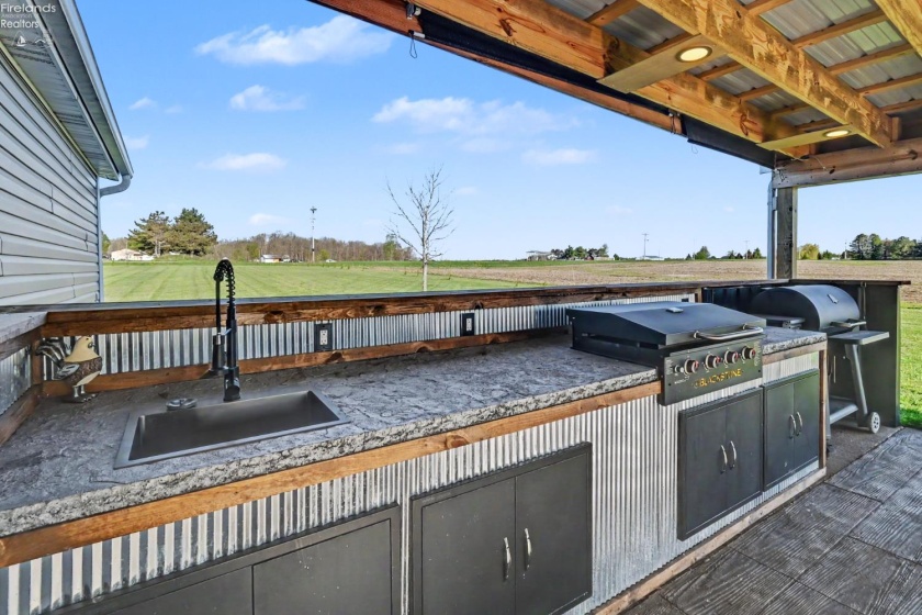 2068 Crescent Road, Greenwich, 44837, 4 Bedrooms Bedrooms, ,2 BathroomsBathrooms,Residential,For Sale,Crescent,20261373