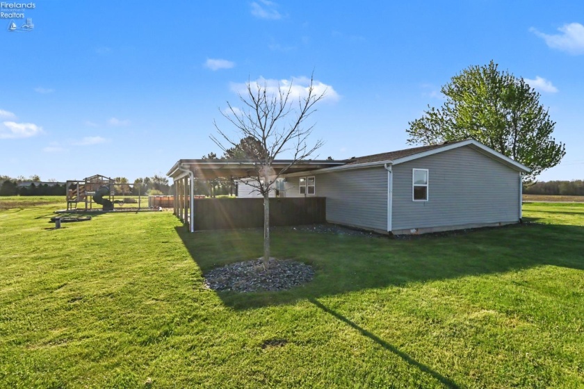 2068 Crescent Road, Greenwich, 44837, 4 Bedrooms Bedrooms, ,2 BathroomsBathrooms,Residential,For Sale,Crescent,20261373