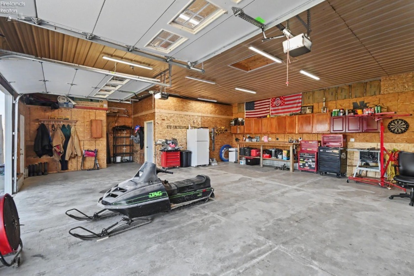 2068 Crescent Road, Greenwich, 44837, 4 Bedrooms Bedrooms, ,2 BathroomsBathrooms,Residential,For Sale,Crescent,20261373