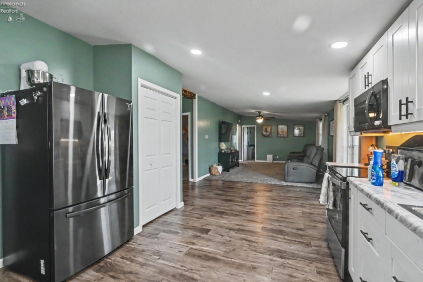 2068 Crescent Road, Greenwich, 44837, 4 Bedrooms Bedrooms, ,2 BathroomsBathrooms,Residential,For Sale,Crescent,20261373