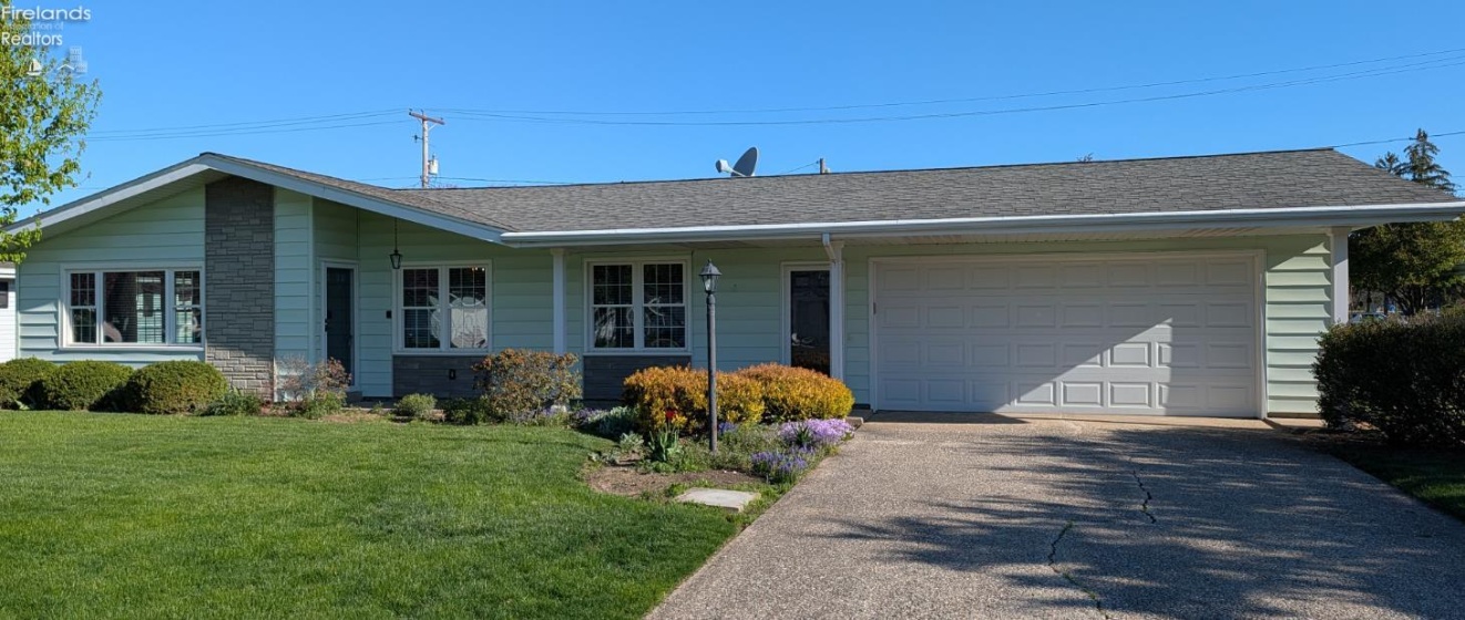 1526 Sunrise Boulevard, Fremont, 43420, 3 Bedrooms Bedrooms, ,2 BathroomsBathrooms,Residential For Lease,For Lease,Sunrise,20261362