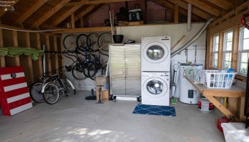 321 Harbor Lane, Kelleys Island, 43438, 4 Bedrooms Bedrooms, ,2 BathroomsBathrooms,Residential,For Sale,Harbor,20261135