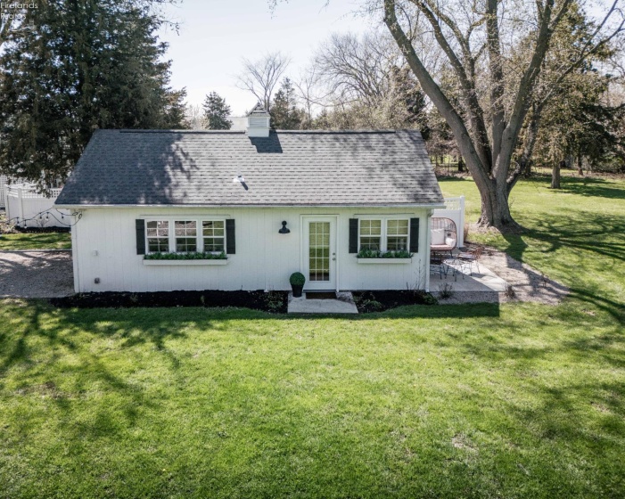 321 Harbor Lane, Kelleys Island, 43438, 4 Bedrooms Bedrooms, ,2 BathroomsBathrooms,Residential,For Sale,Harbor,20261135