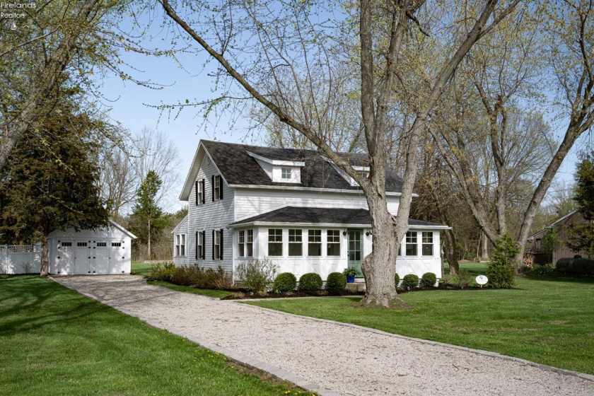 321 Harbor Lane, Kelleys Island, 43438, 4 Bedrooms Bedrooms, ,2 BathroomsBathrooms,Residential,For Sale,Harbor,20261135