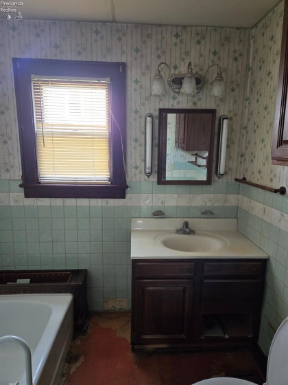 103 Fremont Street, Arcadia, 44804, 2 Bedrooms Bedrooms, ,1 BathroomBathrooms,Residential,For Sale,Fremont,20261385