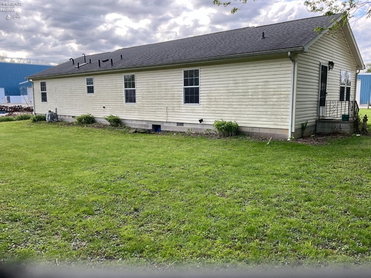 49 Cedar Street, New London, 44851, 3 Bedrooms Bedrooms, ,2 BathroomsBathrooms,Residential,For Sale,Cedar,20261398