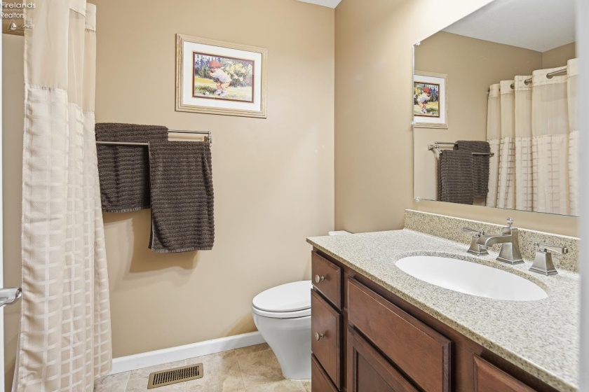 1102 Tucker Road, Fremont, 43420, 4 Bedrooms Bedrooms, ,3 BathroomsBathrooms,Residential,For Sale,Tucker,20261321