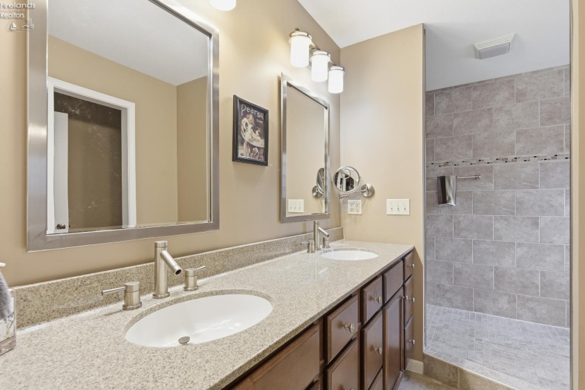 1102 Tucker Road, Fremont, 43420, 4 Bedrooms Bedrooms, ,3 BathroomsBathrooms,Residential,For Sale,Tucker,20261321