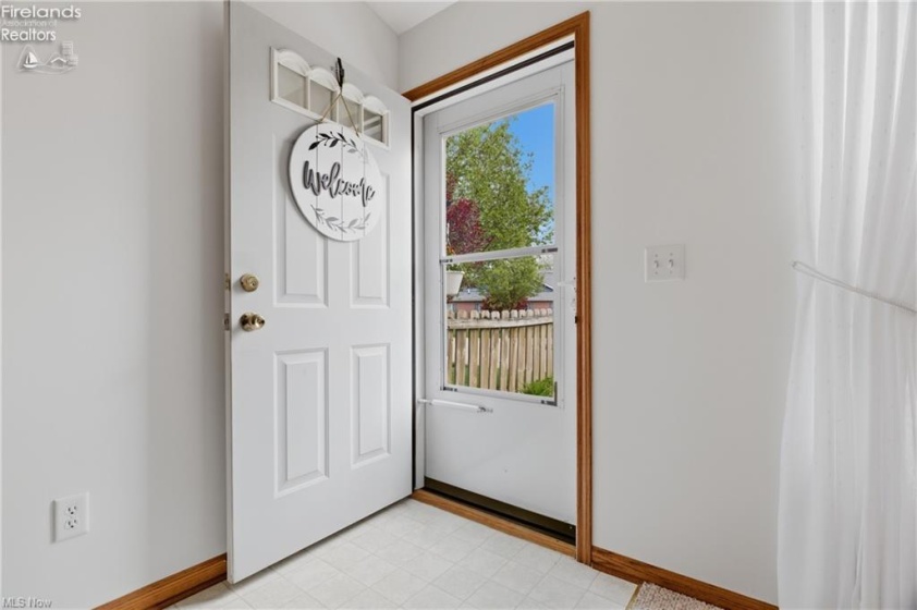 519 Heather Woods Drive, Elyria, 44035, 2 Bedrooms Bedrooms, ,2 BathroomsBathrooms,Residential,For Sale,Heather Woods,20261379