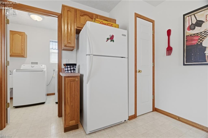 519 Heather Woods Drive, Elyria, 44035, 2 Bedrooms Bedrooms, ,2 BathroomsBathrooms,Residential,For Sale,Heather Woods,20261379