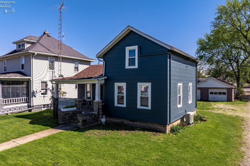 413 Third Street, Port Clinton, 43452, 3 Bedrooms Bedrooms, ,2 BathroomsBathrooms,Residential,For Sale,Third,20261407