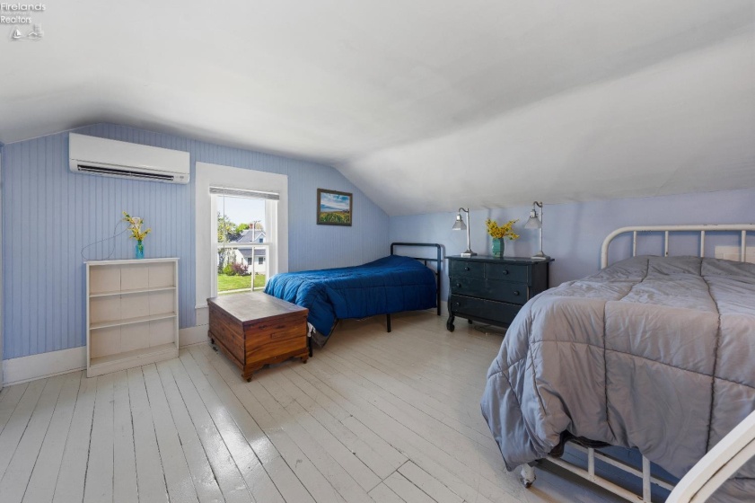 413 Third Street, Port Clinton, 43452, 3 Bedrooms Bedrooms, ,2 BathroomsBathrooms,Residential,For Sale,Third,20261407