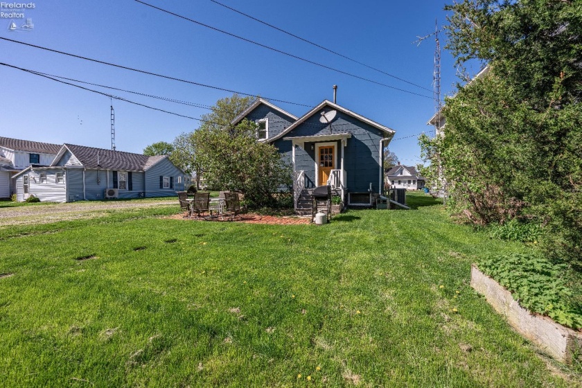 413 Third Street, Port Clinton, 43452, 3 Bedrooms Bedrooms, ,2 BathroomsBathrooms,Residential,For Sale,Third,20261407