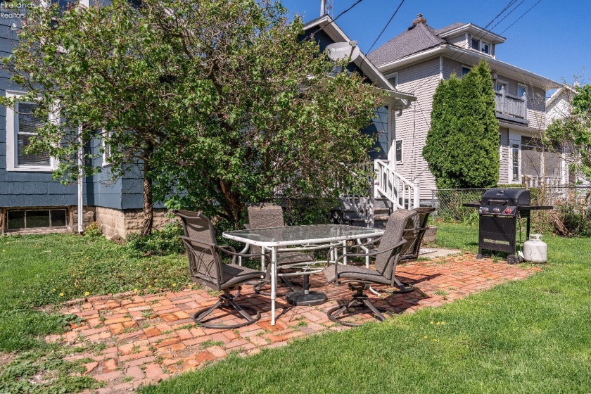 413 Third Street, Port Clinton, 43452, 3 Bedrooms Bedrooms, ,2 BathroomsBathrooms,Residential,For Sale,Third,20261407