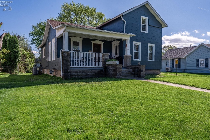 413 Third Street, Port Clinton, 43452, 3 Bedrooms Bedrooms, ,2 BathroomsBathrooms,Residential,For Sale,Third,20261407