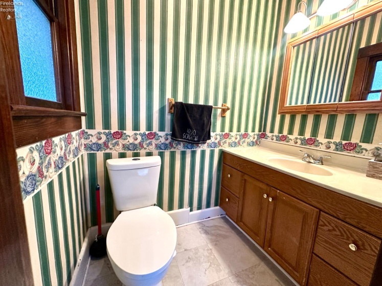 350 Toledo Street, Elmore, 43416, 4 Bedrooms Bedrooms, ,2 BathroomsBathrooms,Residential,For Sale,Toledo,20261394