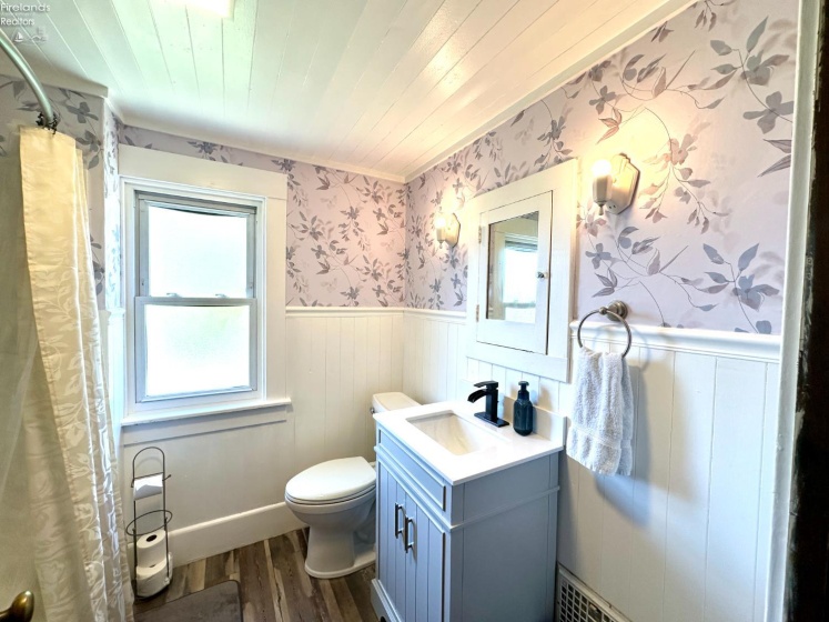 350 Toledo Street, Elmore, 43416, 4 Bedrooms Bedrooms, ,2 BathroomsBathrooms,Residential,For Sale,Toledo,20261394