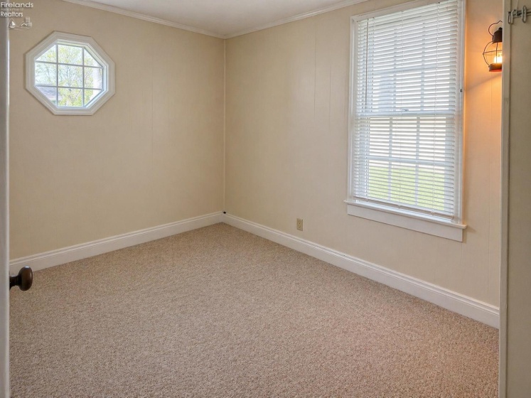 924 Ottawa Drive, Port Clinton, 43452, 2 Bedrooms Bedrooms, ,1 BathroomBathrooms,Residential,For Sale,Ottawa,20261399