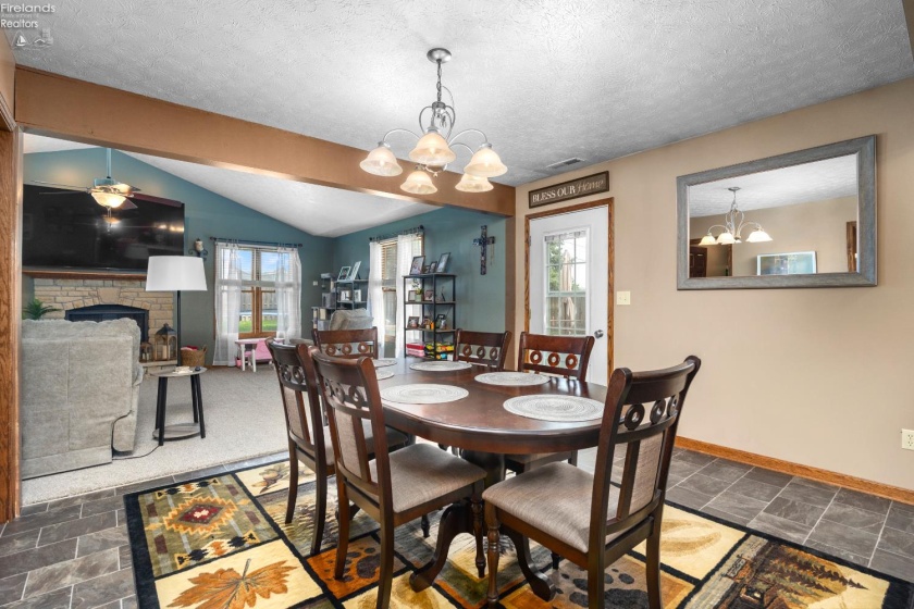 3012 Bayview Lane, Sandusky, 44870, 4 Bedrooms Bedrooms, ,3 BathroomsBathrooms,Residential,For Sale,Bayview,20261323