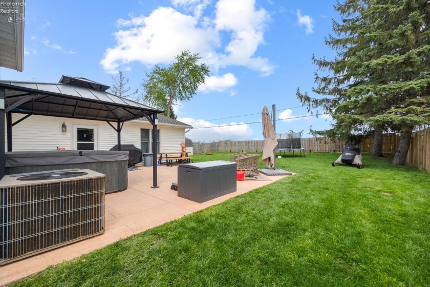 3012 Bayview Lane, Sandusky, 44870, 4 Bedrooms Bedrooms, ,3 BathroomsBathrooms,Residential,For Sale,Bayview,20261323