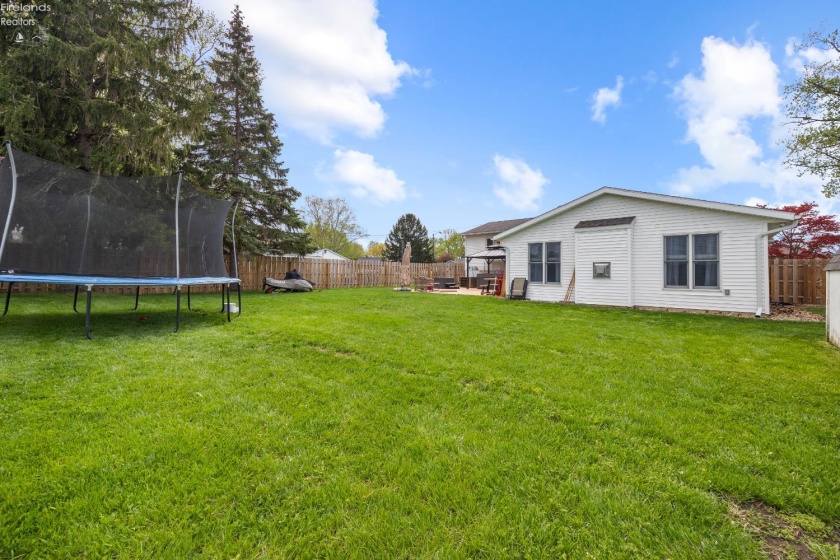 3012 Bayview Lane, Sandusky, 44870, 4 Bedrooms Bedrooms, ,3 BathroomsBathrooms,Residential,For Sale,Bayview,20261323