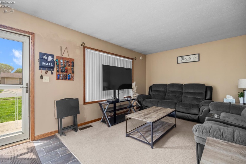 3012 Bayview Lane, Sandusky, 44870, 4 Bedrooms Bedrooms, ,3 BathroomsBathrooms,Residential,For Sale,Bayview,20261323