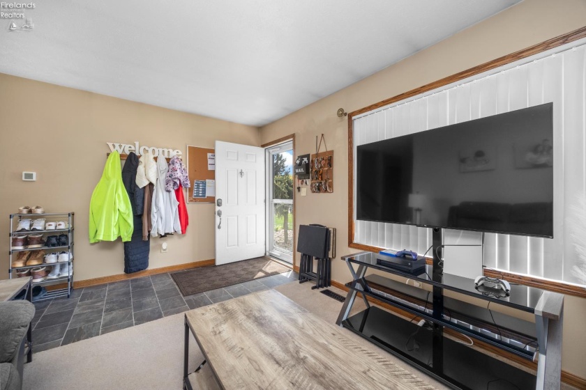 3012 Bayview Lane, Sandusky, 44870, 4 Bedrooms Bedrooms, ,3 BathroomsBathrooms,Residential,For Sale,Bayview,20261323