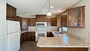 333 Greenbrier Court, Tiffin, 44883, 2 Bedrooms Bedrooms, ,2 BathroomsBathrooms,Residential,For Sale,Greenbrier,20261374