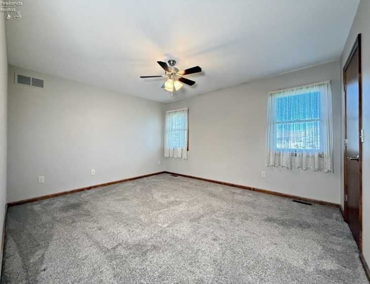 333 Greenbrier Court, Tiffin, 44883, 2 Bedrooms Bedrooms, ,2 BathroomsBathrooms,Residential,For Sale,Greenbrier,20261374