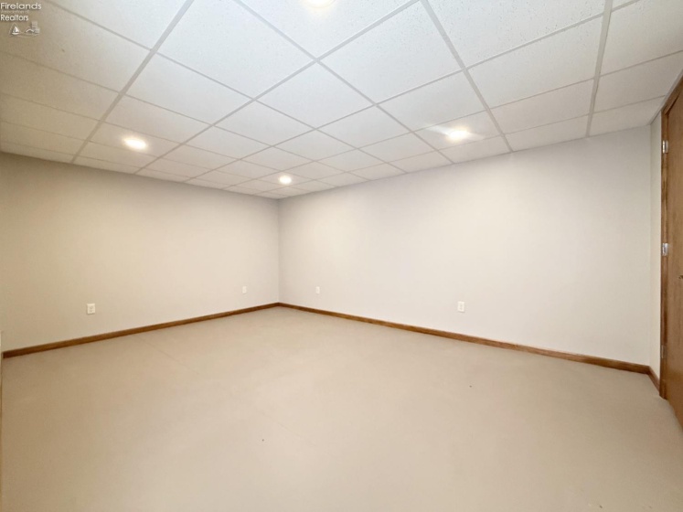 333 Greenbrier Court, Tiffin, 44883, 2 Bedrooms Bedrooms, ,2 BathroomsBathrooms,Residential,For Sale,Greenbrier,20261374