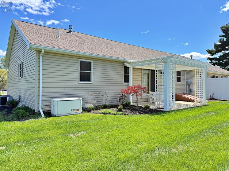 333 Greenbrier Court, Tiffin, 44883, 2 Bedrooms Bedrooms, ,2 BathroomsBathrooms,Residential,For Sale,Greenbrier,20261374