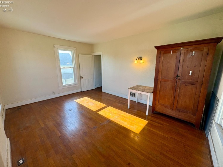 372 Perry Street, Tiffin, 44883, 3 Bedrooms Bedrooms, ,1 BathroomBathrooms,Residential,For Sale,Perry,20261416