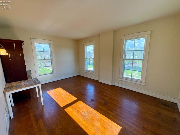 372 Perry Street, Tiffin, 44883, 3 Bedrooms Bedrooms, ,1 BathroomBathrooms,Residential,For Sale,Perry,20261416